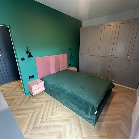 Pink Zablocie Apartman